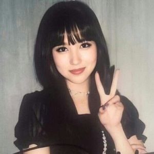 Meet your Posher, Iqra